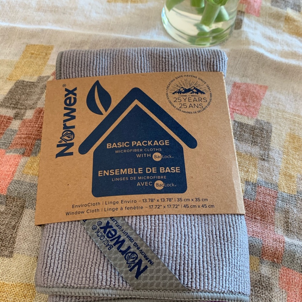 Norwex enviro cloth and polish cloth, NWT